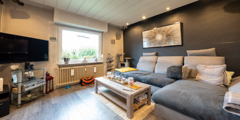 Wohnzimmer vorne