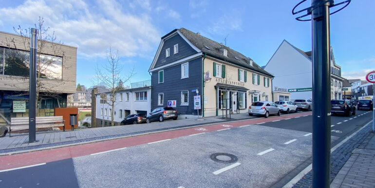 Straßenansicht