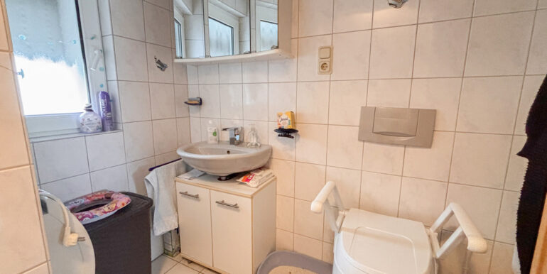 Badezimmer DG