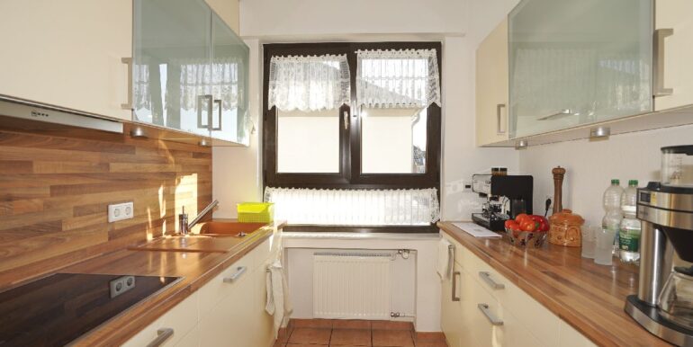 Küche Teilansicht 1 OG-Wohnung
