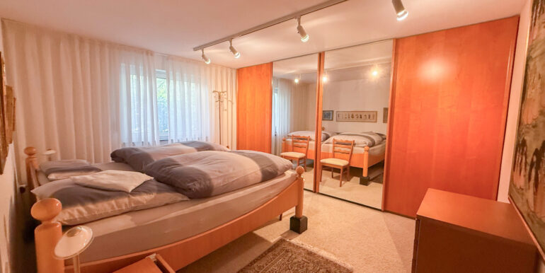 Schlafzimmer EG