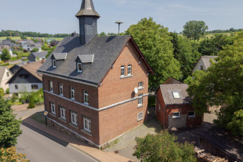 Straßenansicht