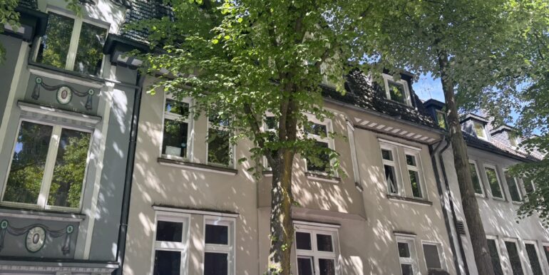 Straßenansicht