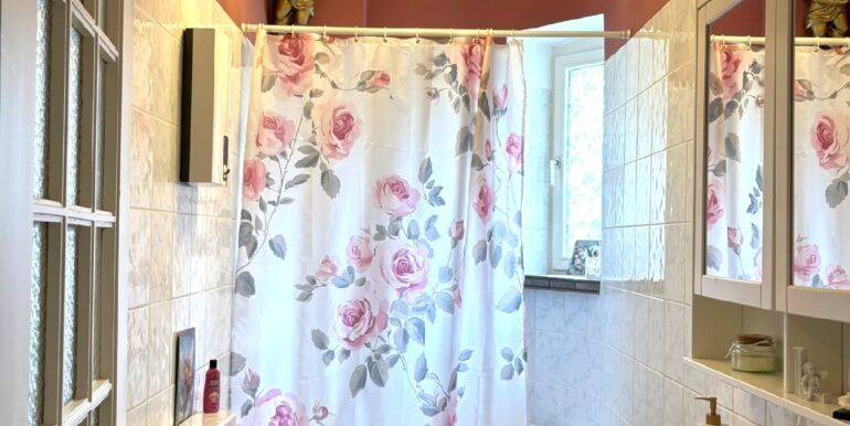 Badezimmer 1. OG