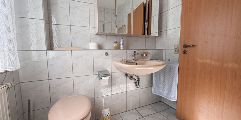 Badezimmer EG