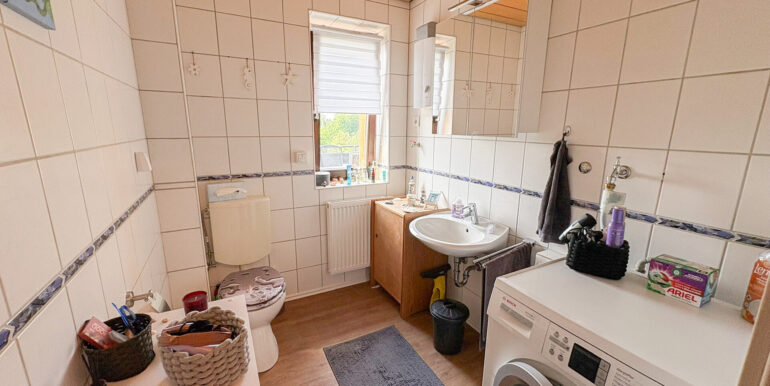 WC OG Rechts