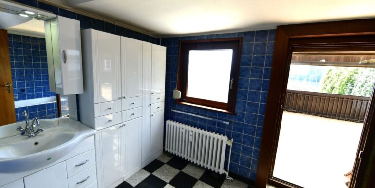 Obergeschoss Badezimmer 1