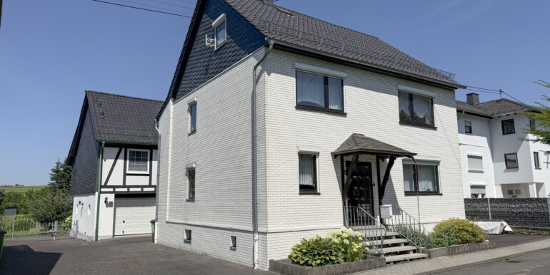 Straßenansicht