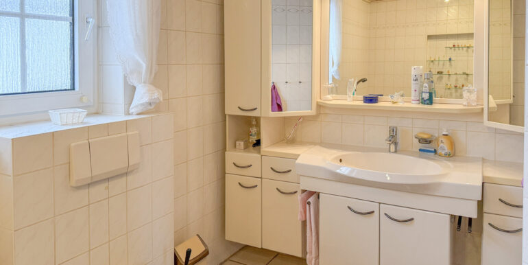 Haus 2 OG Duschbad