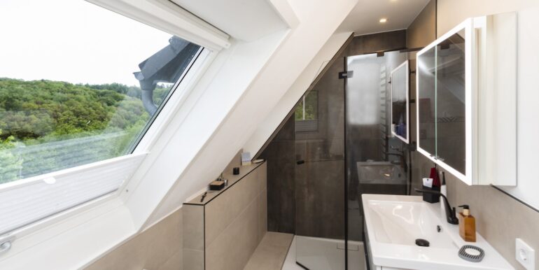 Badezimmer DG