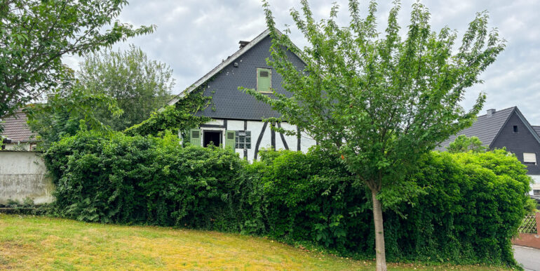 Straßenansicht