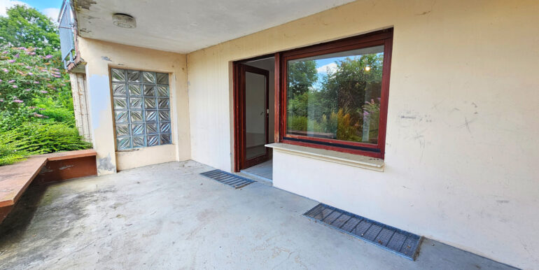 Loggia EG
