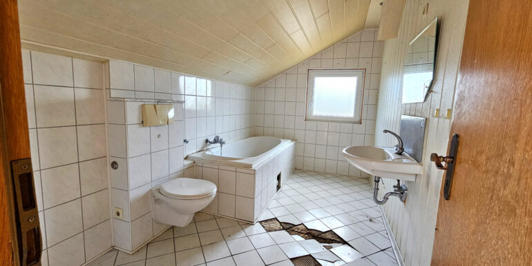 Wannenbad DG