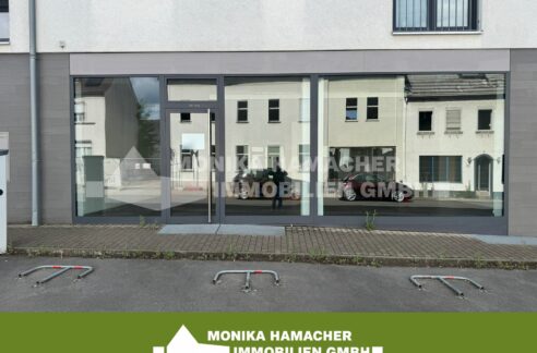 Außenansicht + Stellplätze