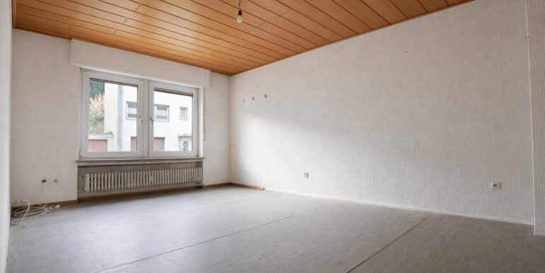 Wohnzimmer im EG