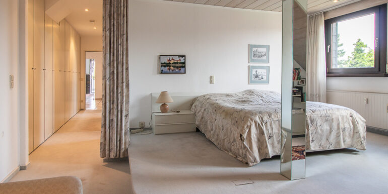 DG Schlafzimmer