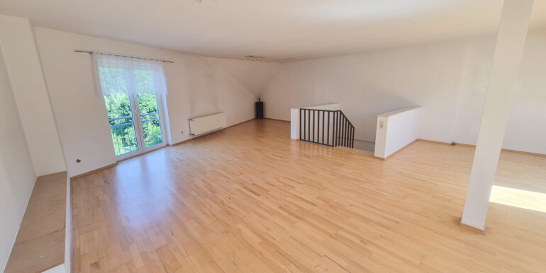Studio (DG)
