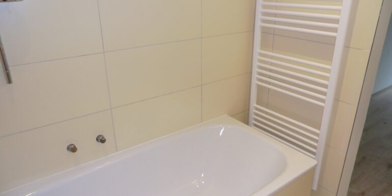 mit Wanne