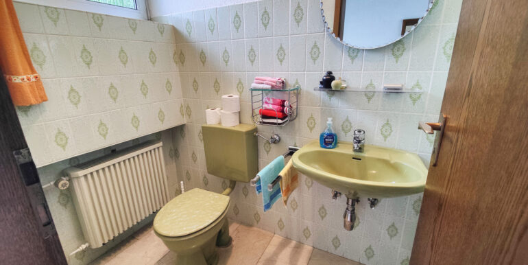 Gäste-WC EG