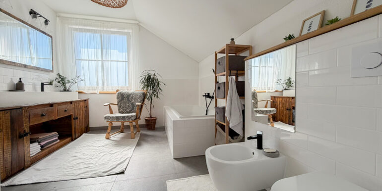 OG Badezimmer