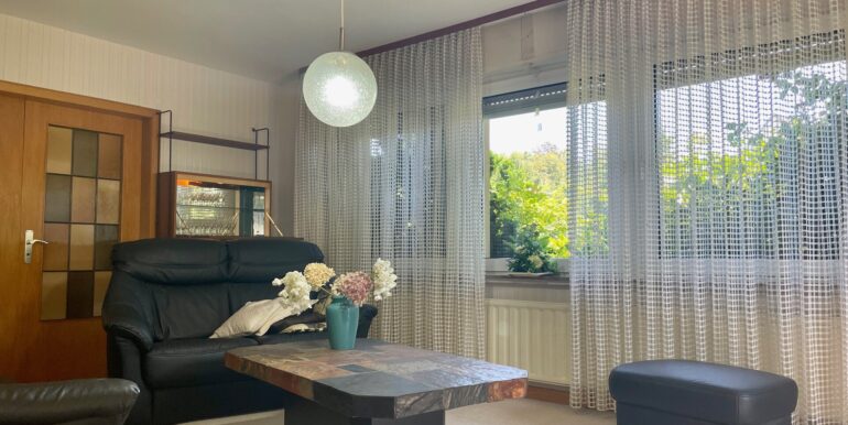 Wohnzimmer (EG)