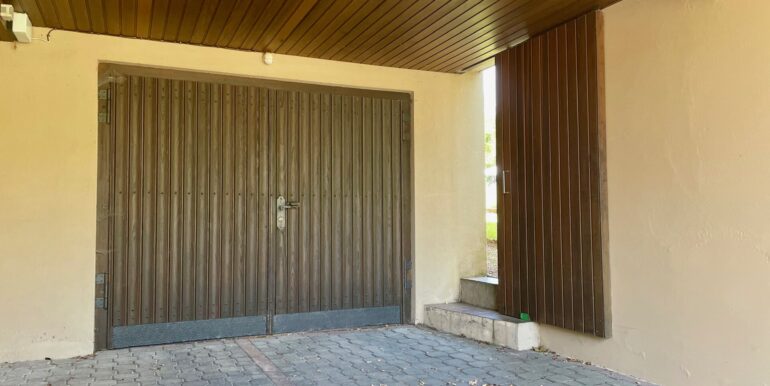 Garage und Carport