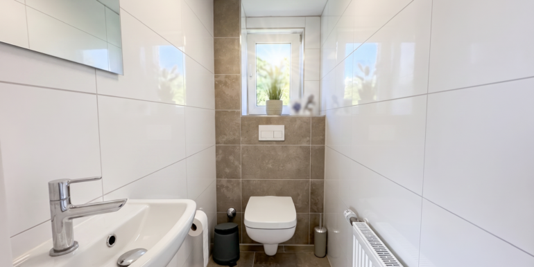 WC 1