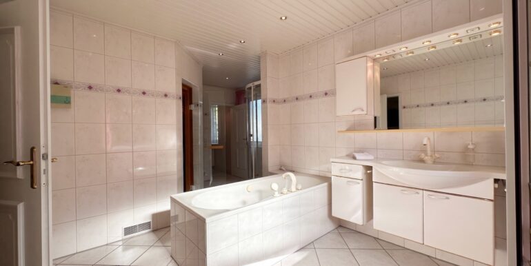 Badezimmer Badewanne