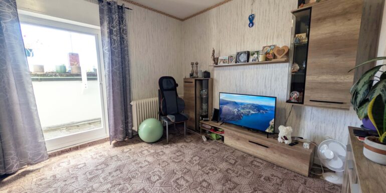 Schlaf- und Wohnraum Wohnung 1