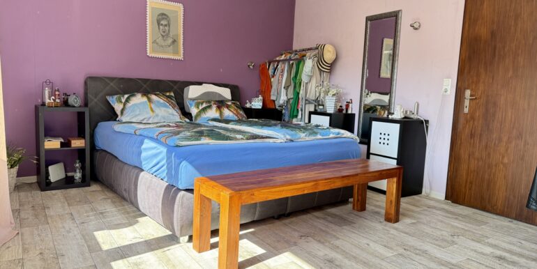 Schlafzimmer OG