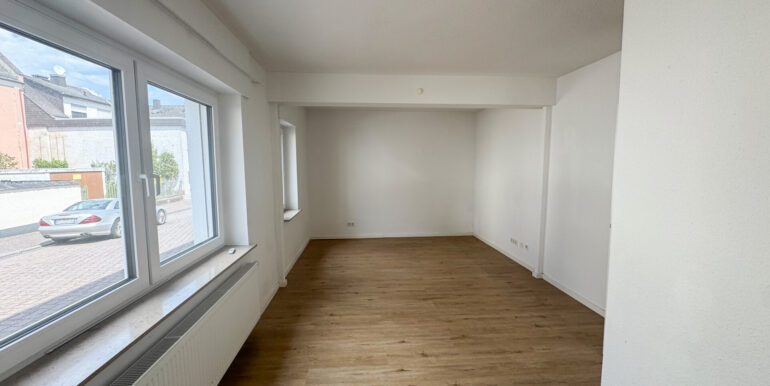 Zimmer EG Wohnhaus Nr.11