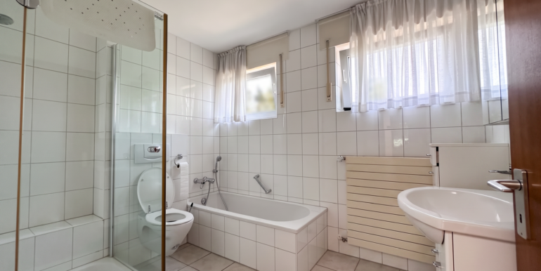 OG Badezimmer