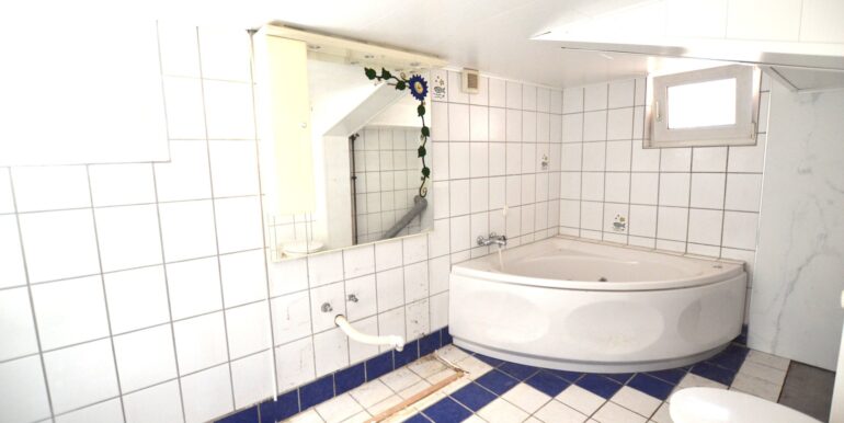 Bad Kellergeschoss