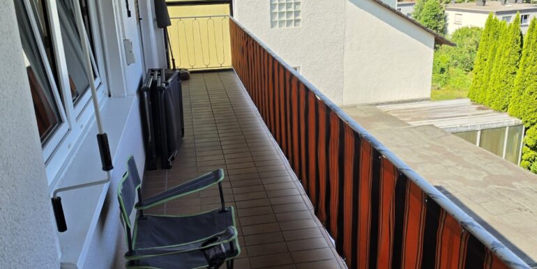 Balkon OG