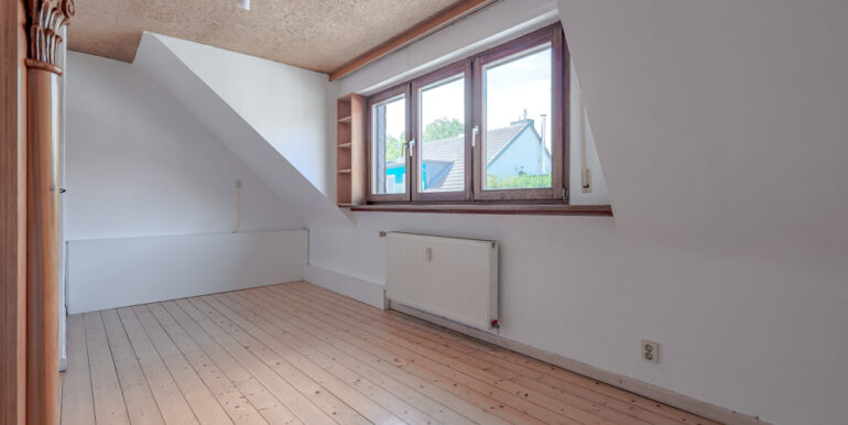 Zimmer 2 Dachgeschoss