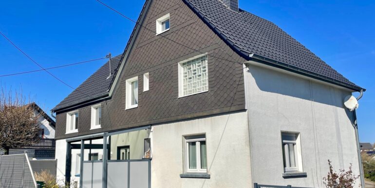 neu überdachter Hauseingang
