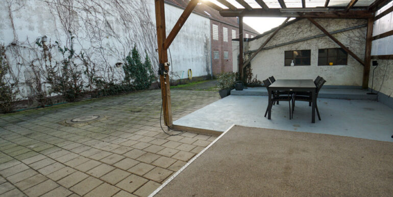 Außensitzplatz