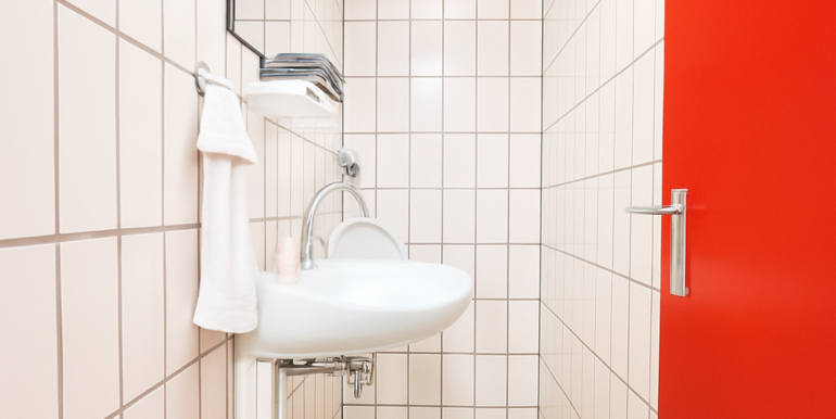 WC im Untergeschoss