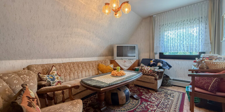 Wohnzimmer DG