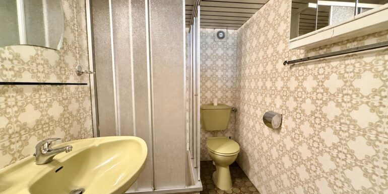 Badezimmer KG