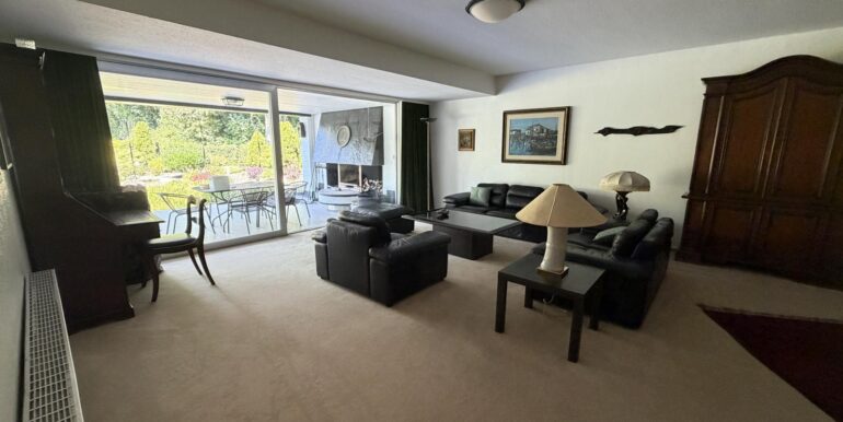 Zweites Wohnzimmer (ca.42 m²)