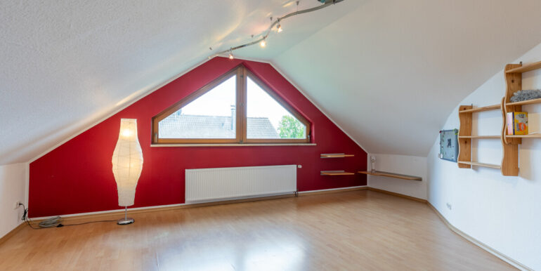 Schlafzimmer III