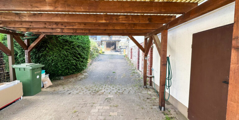 Carport