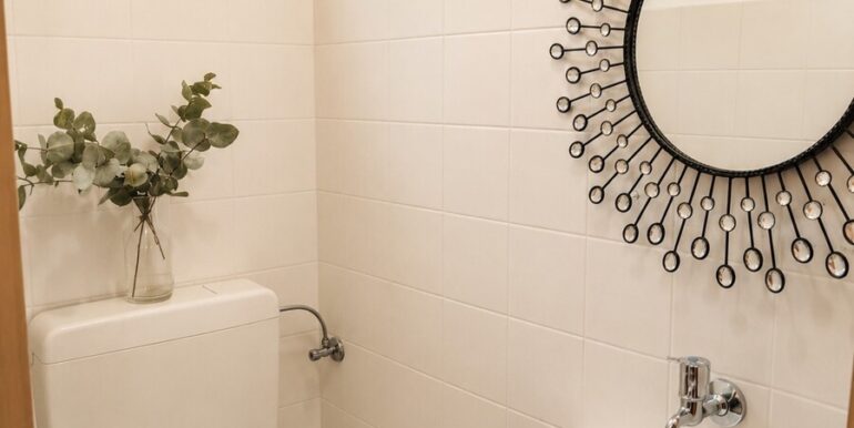 Gäste-WC mit Dusche