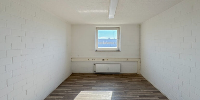 Büro 1