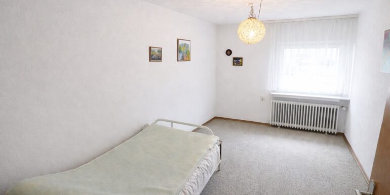 2. Schlafzimmer im OG (WE 2)