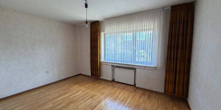 Kinderzimmer EG