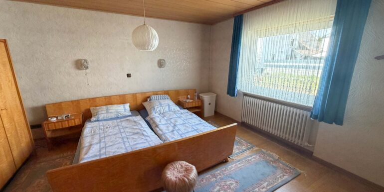 Schlafzimmer OG