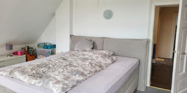 1. Schlafzimmer Dachgeschoss