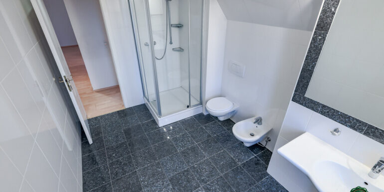 Badezimmer 1 OG